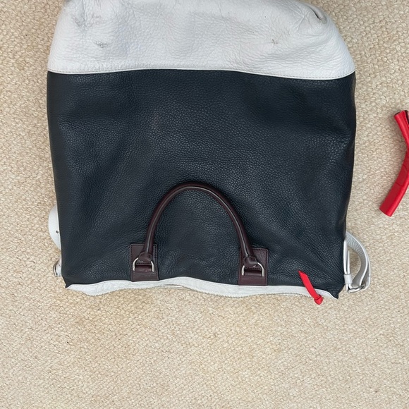 Diane von Furstenberg bucket tote black and coconut - Picture 7 of 11